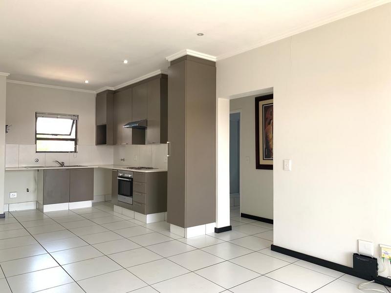 To Let 2 Bedroom Property for Rent in Lonehill Gauteng