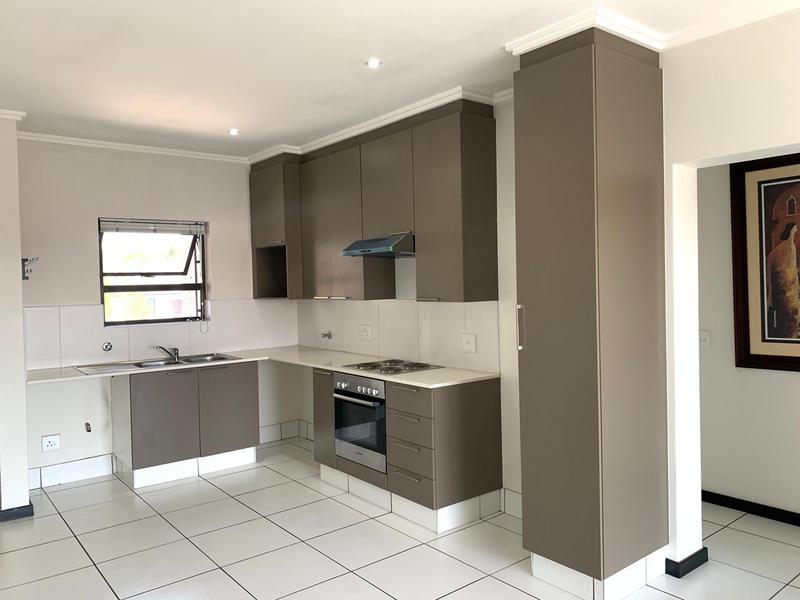 To Let 2 Bedroom Property for Rent in Lonehill Gauteng