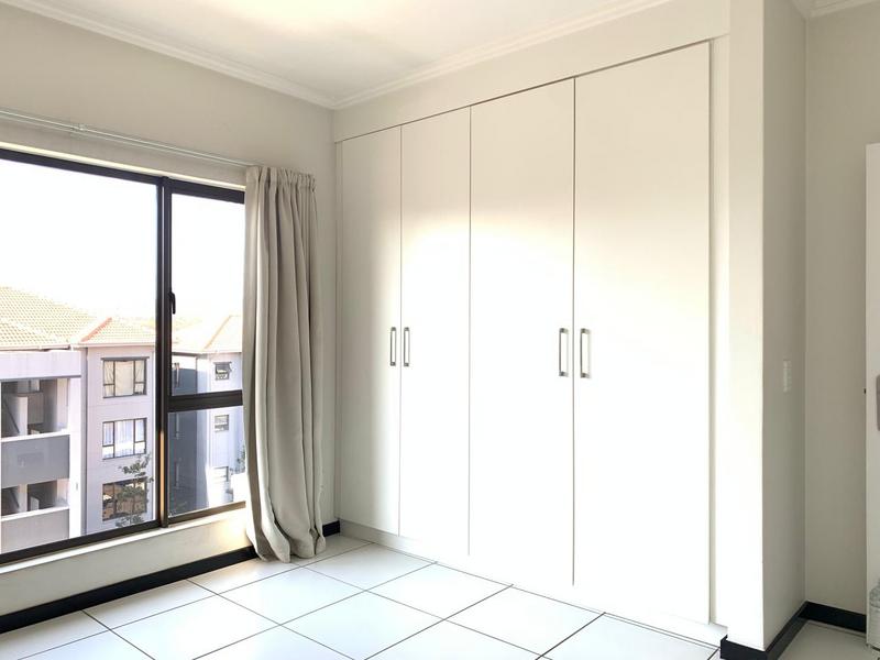 To Let 2 Bedroom Property for Rent in Lonehill Gauteng