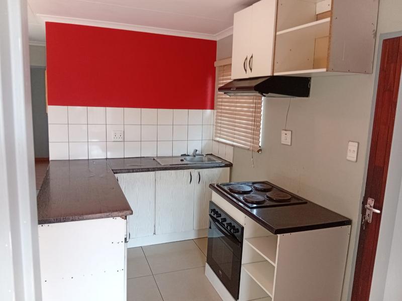 3 Bedroom Property for Sale in Windmill Park Gauteng