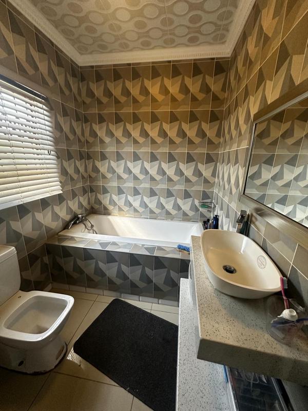 4 Bedroom Property for Sale in Soshanguve Gauteng