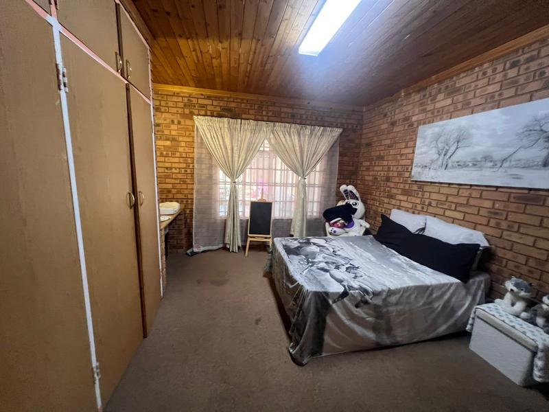 4 Bedroom Property for Sale in Pretoria West Gauteng