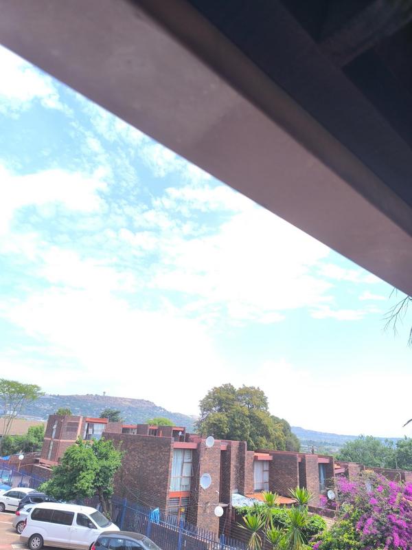 2 Bedroom Property for Sale in Windsor Gauteng