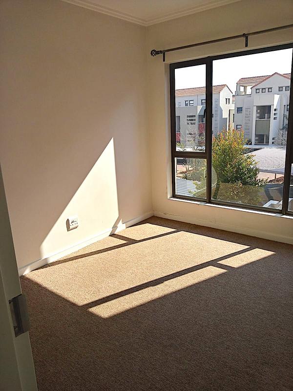 To Let 1 Bedroom Property for Rent in Craigavon Gauteng