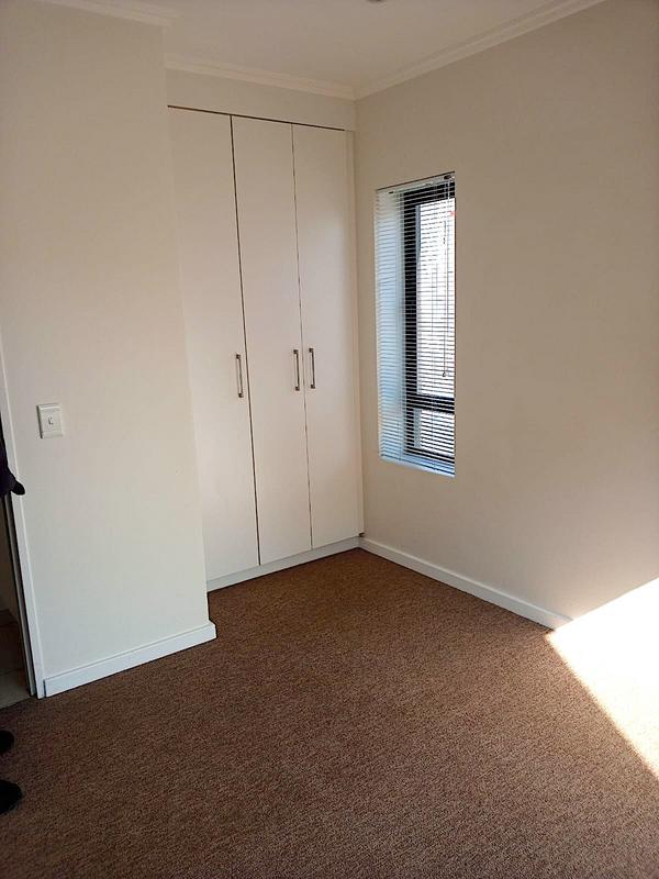 To Let 1 Bedroom Property for Rent in Craigavon Gauteng