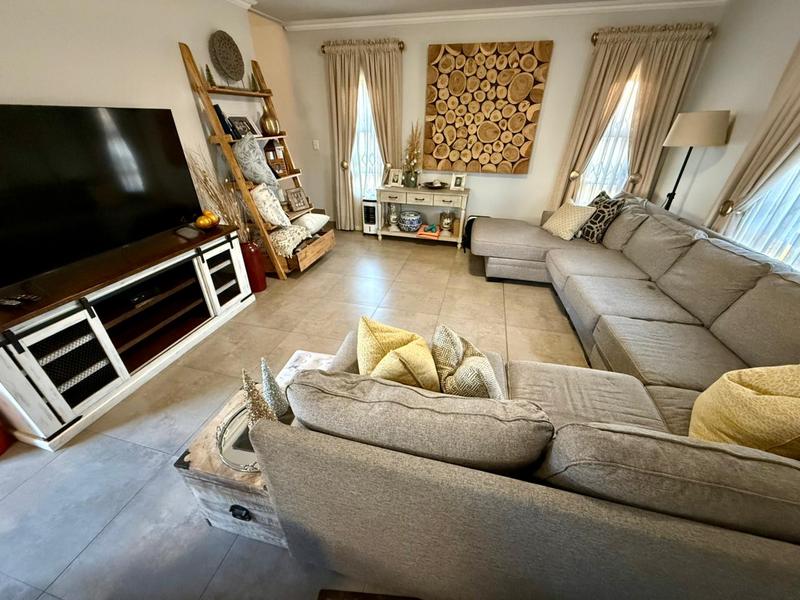 3 Bedroom Property for Sale in Thatchfield Gauteng