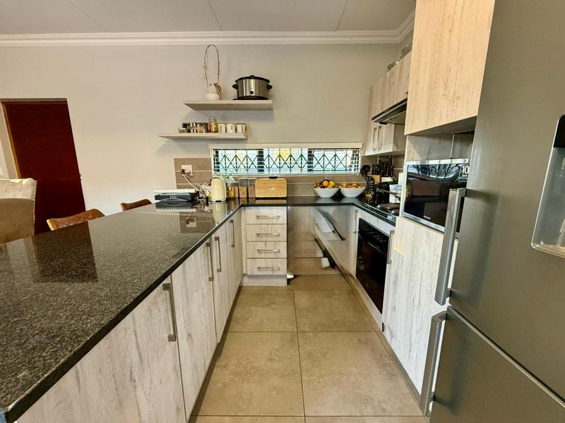 3 Bedroom Property for Sale in Thatchfield Gauteng
