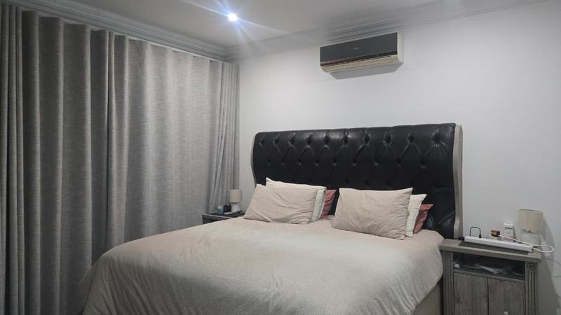 5 Bedroom Property for Sale in Ninapark Gauteng