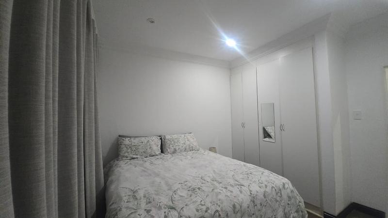 5 Bedroom Property for Sale in Ninapark Gauteng