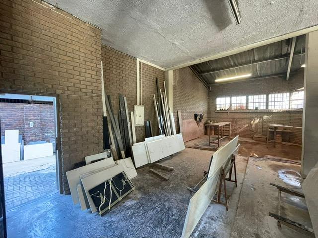 To Let commercial Property for Rent in Hennopspark Gauteng
