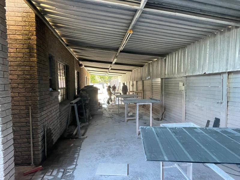 To Let commercial Property for Rent in Hennopspark Gauteng