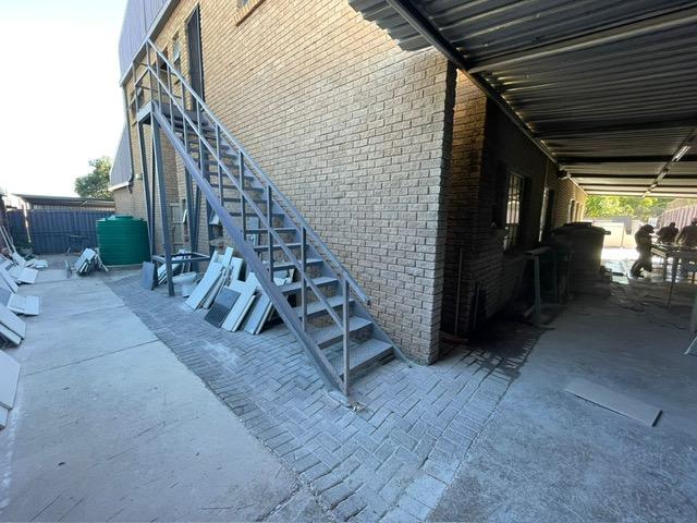 To Let commercial Property for Rent in Hennopspark Gauteng