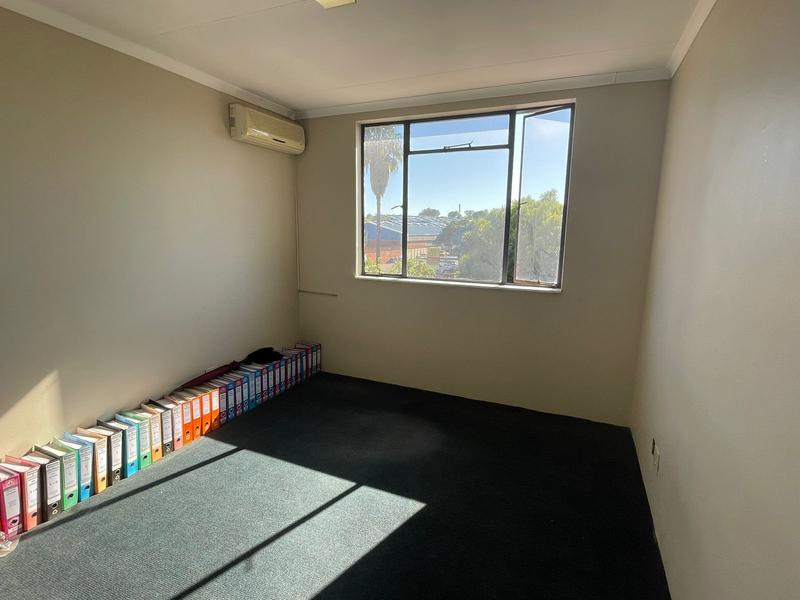 To Let commercial Property for Rent in Hennopspark Gauteng