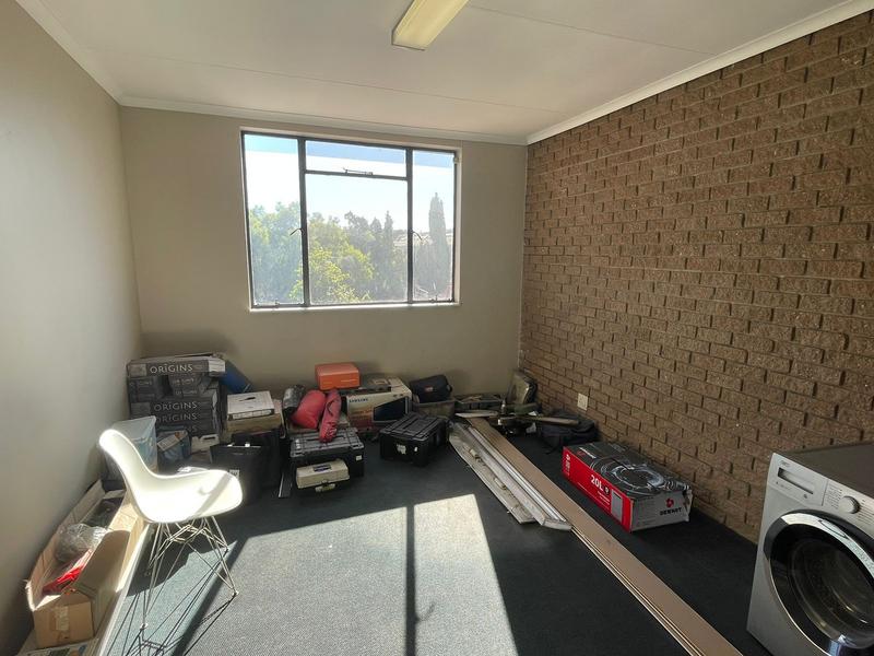 To Let commercial Property for Rent in Hennopspark Gauteng