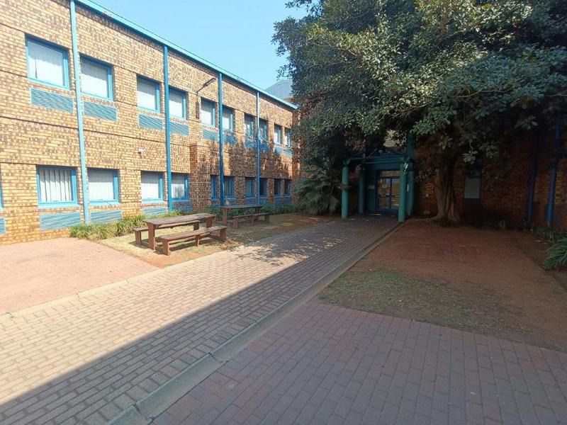 To Let commercial Property for Rent in Randjespark Gauteng