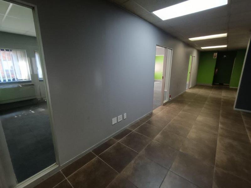 To Let commercial Property for Rent in Randjespark Gauteng