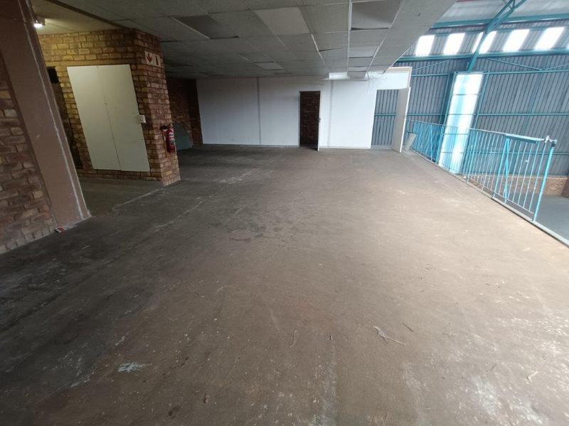 To Let commercial Property for Rent in Randjespark Gauteng