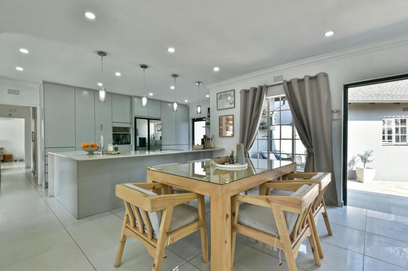 3 Bedroom Property for Sale in Farrarmere Gauteng