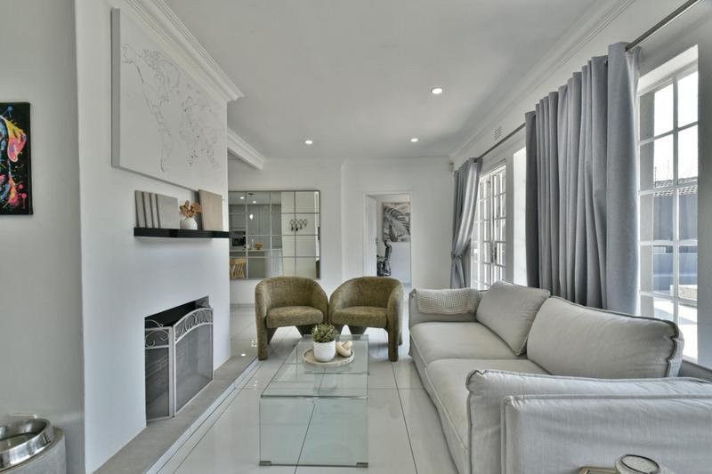 3 Bedroom Property for Sale in Farrarmere Gauteng