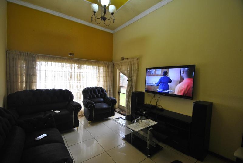 3 Bedroom Property for Sale in Dawn Park Gauteng