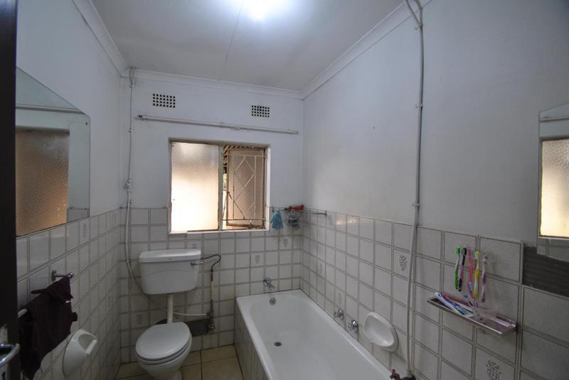 3 Bedroom Property for Sale in Dawn Park Gauteng