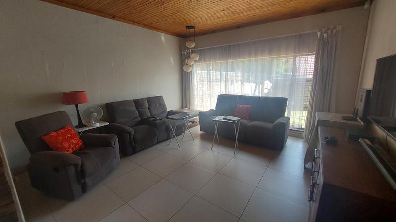 4 Bedroom Property for Sale in Montana Gauteng