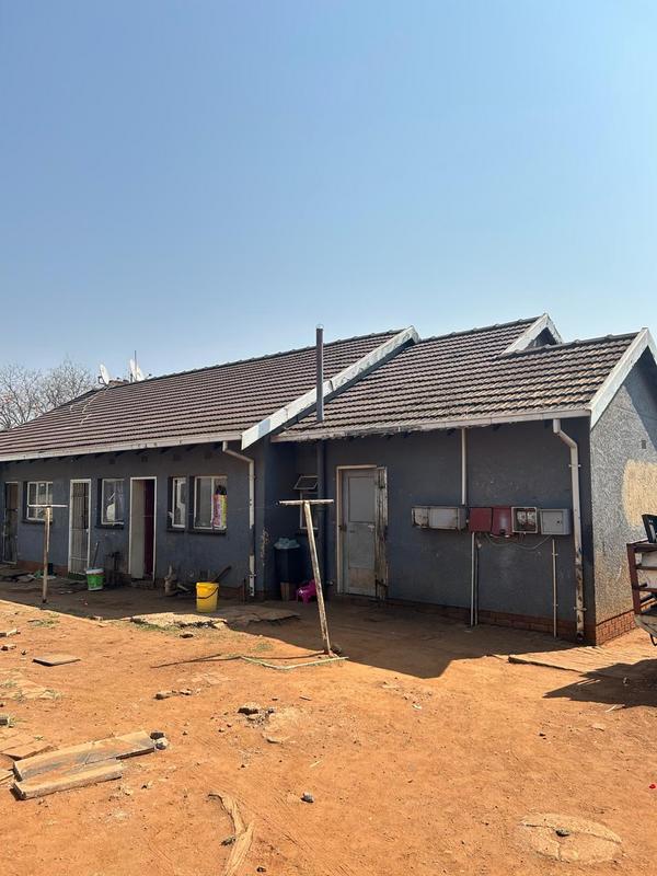 0 Bedroom Property for Sale in Rhodesfield Gauteng
