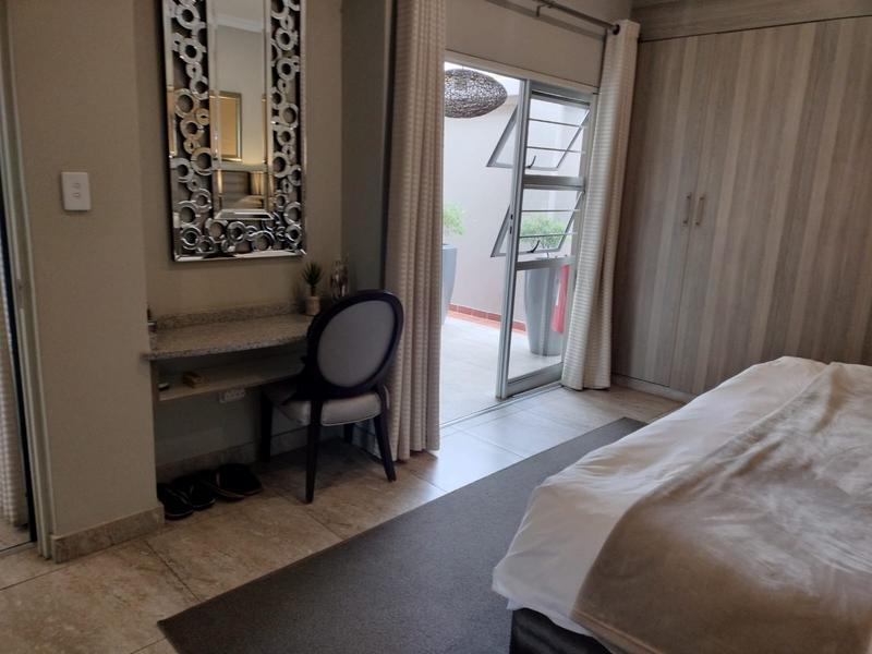 To Let 2 Bedroom Property for Rent in Waterkloof Ridge Gauteng