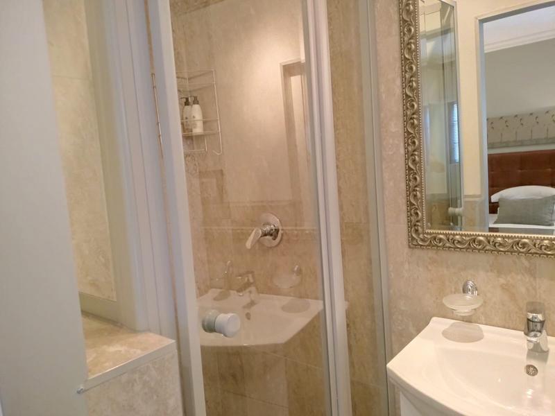 To Let 2 Bedroom Property for Rent in Waterkloof Ridge Gauteng