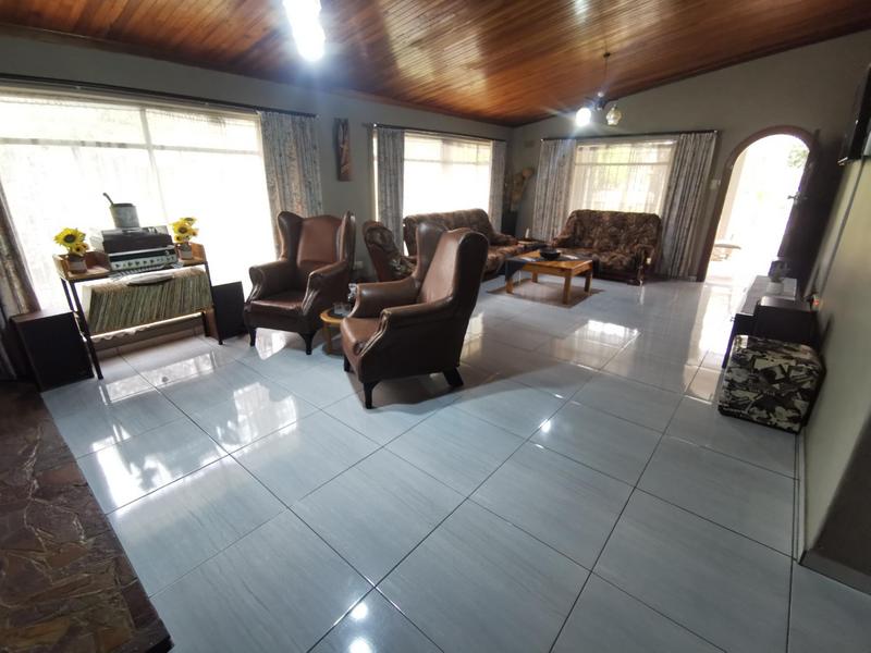 4 Bedroom Property for Sale in Meyerton Central Gauteng