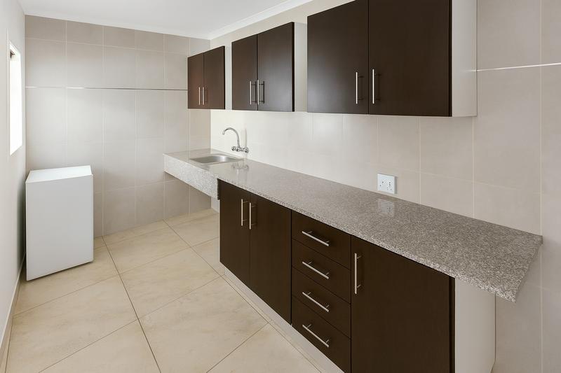 Commercial Property for Sale in Zwartkop Ext 2 Gauteng