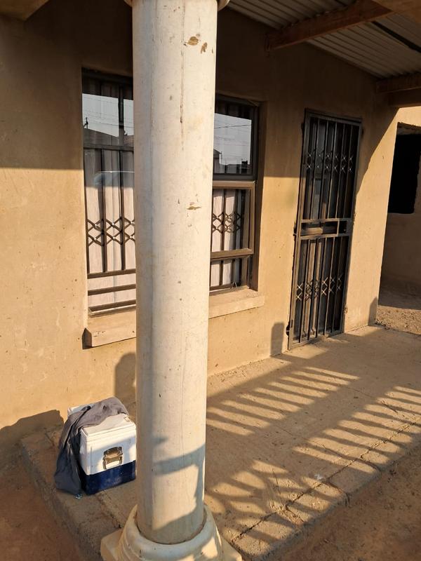 2 Bedroom Property for Sale in Duduza Gauteng