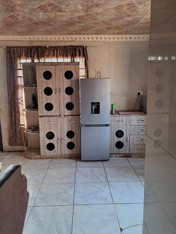 2 Bedroom Property for Sale in Duduza Gauteng