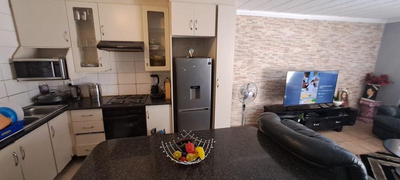 3 Bedroom Property for Sale in Ravenswood Gauteng