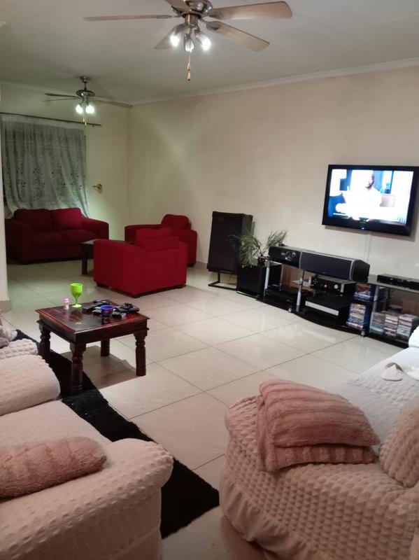 To Let 3 Bedroom Property for Rent in Homestead Gauteng