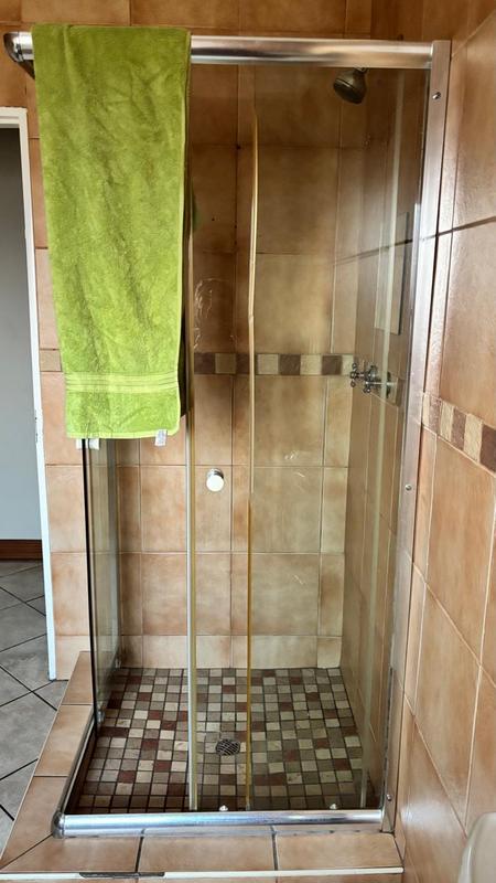 To Let 4 Bedroom Property for Rent in Kenleaf Gauteng