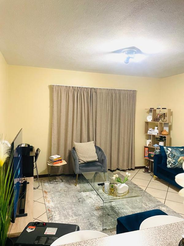To Let 2 Bedroom Property for Rent in Stone Ridge Gauteng