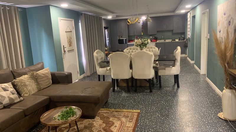 To Let 3 Bedroom Property for Rent in Birch Acres Gauteng