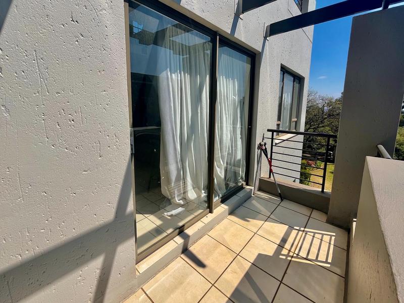 1 Bedroom Property for Sale in Bryanston Gauteng