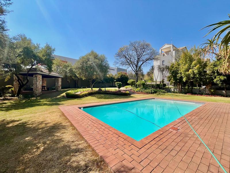 1 Bedroom Property for Sale in Bryanston Gauteng