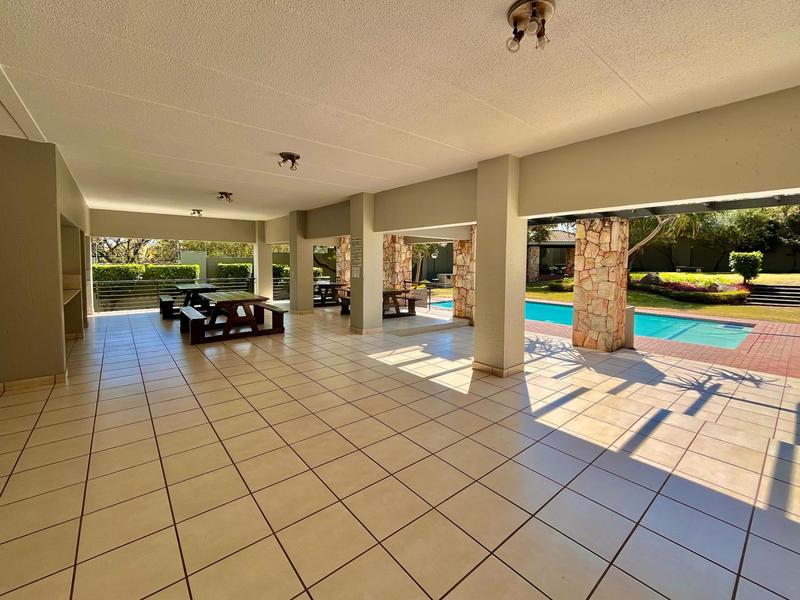 1 Bedroom Property for Sale in Bryanston Gauteng