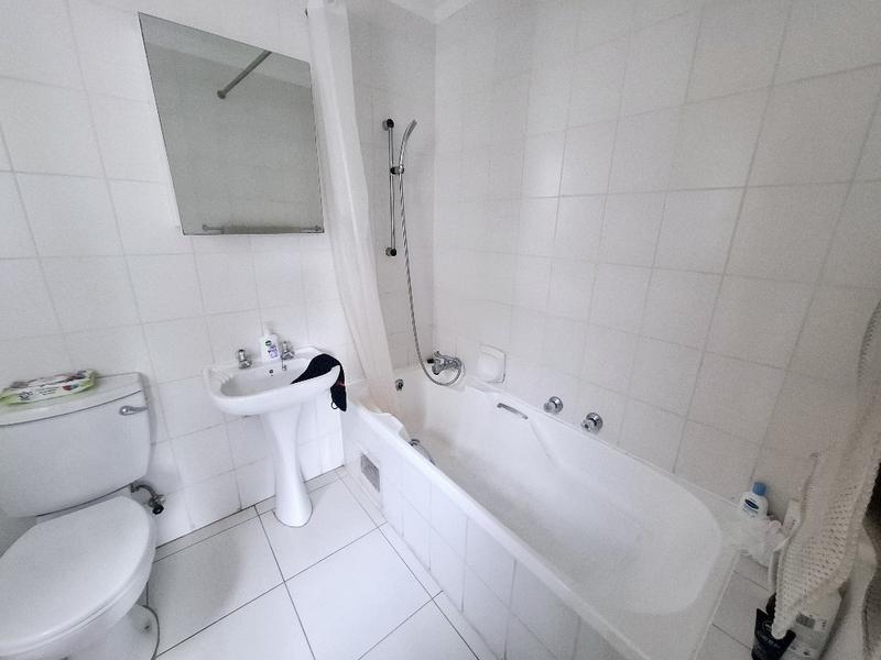 1 Bedroom Property for Sale in New Brighton Gauteng