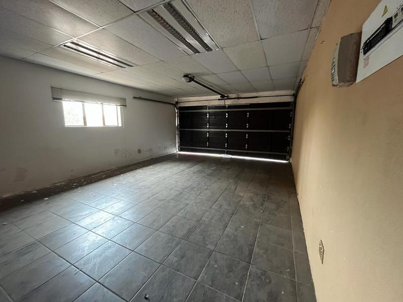 To Let 4 Bedroom Property for Rent in Vanderbijlpark SE 8 Gauteng