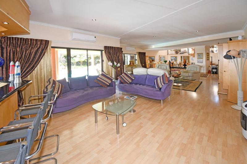 3 Bedroom Property for Sale in Helderkruin View Gauteng