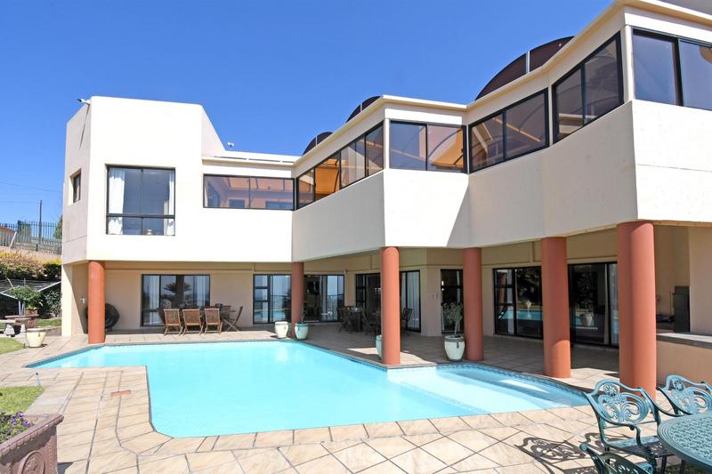 3 Bedroom Property for Sale in Helderkruin View Gauteng