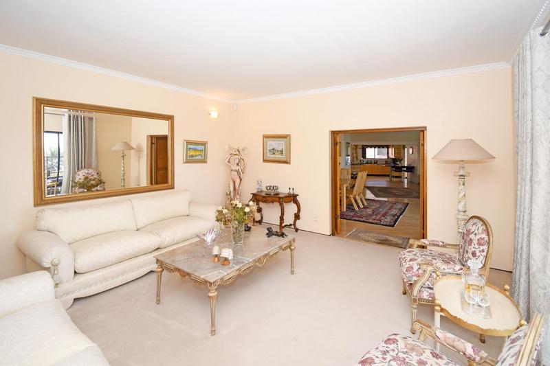 3 Bedroom Property for Sale in Helderkruin View Gauteng