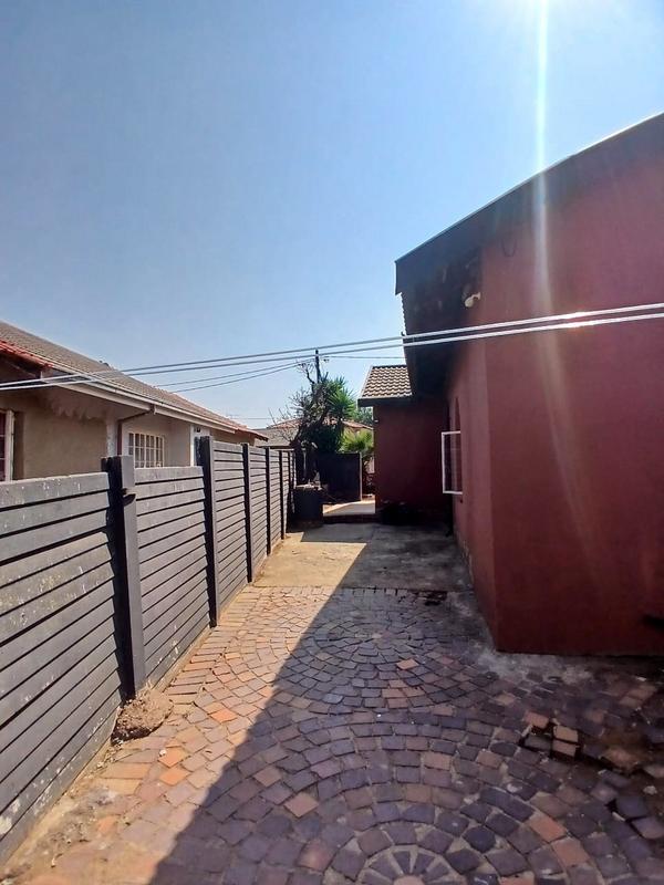 3 Bedroom Property for Sale in Ennerdale Gauteng