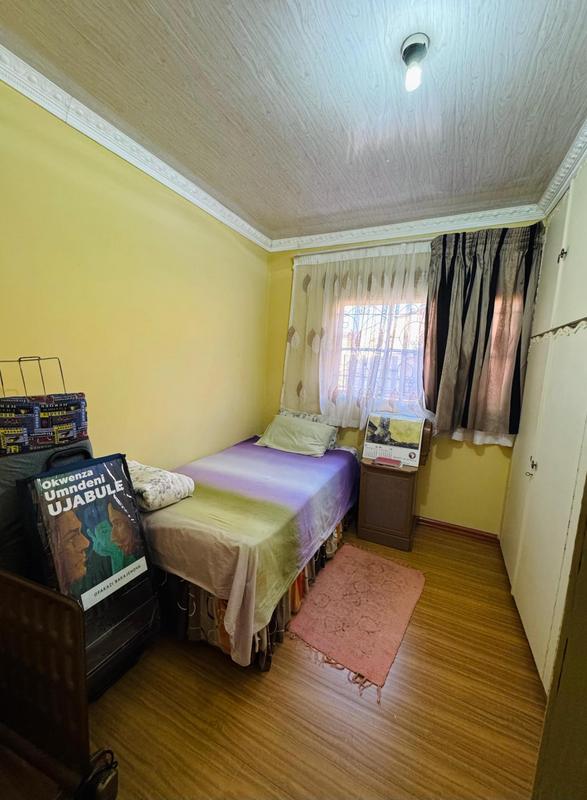 2 Bedroom Property for Sale in Chiawelo Gauteng