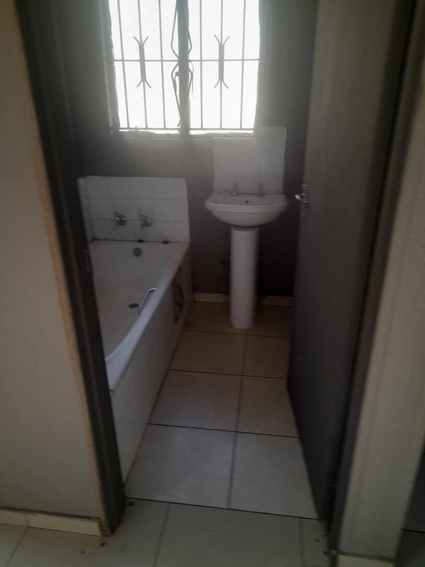 3 Bedroom Property for Sale in Doornkop Gauteng