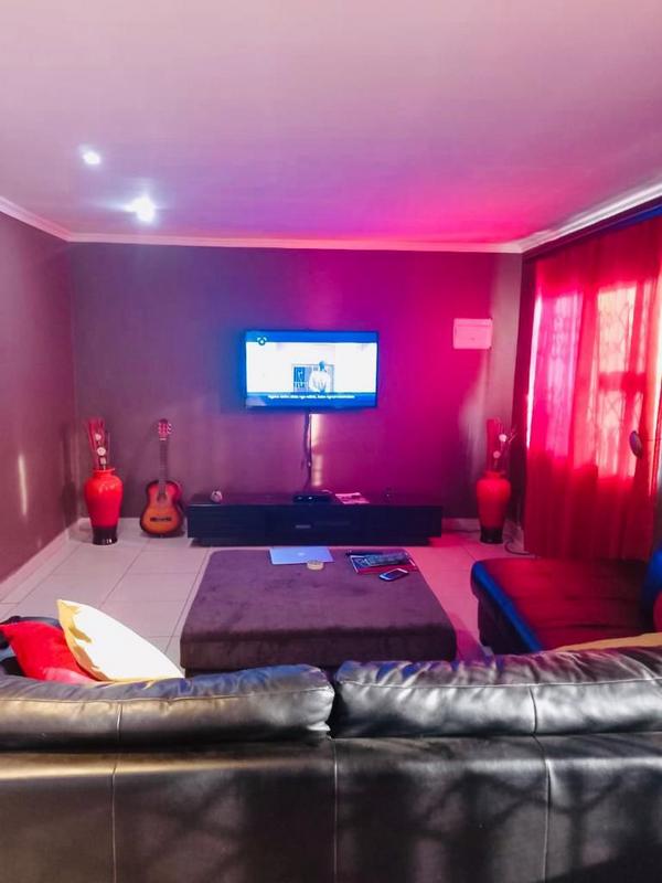 3 Bedroom Property for Sale in Doornkop Gauteng